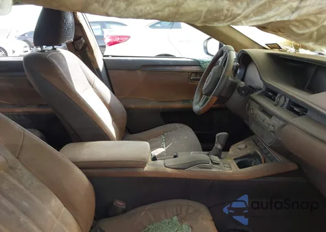 2016 Lexus Es 350 z USA, uszkodzony, nr VIN JTHBK1GG6G2241991